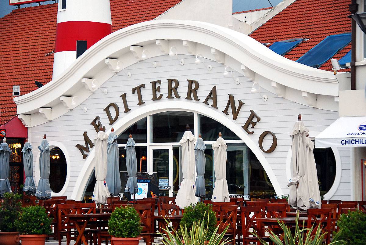 Restaurantes mariscos Mar del Plata puerto.